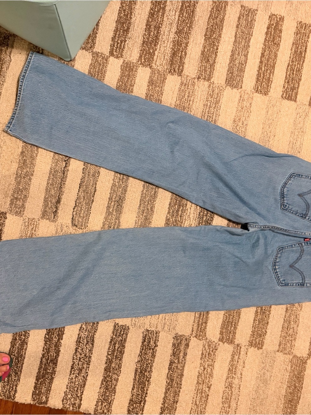 Levi's High-Rise Wide Leg Jeans in Light Blue Wash - Picture 2 of 5